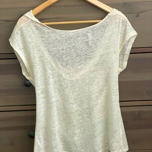 Versatile, white linen t-shirt, Small